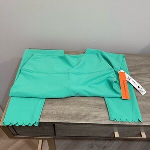 Aqua Women's Leggings in Mint Green